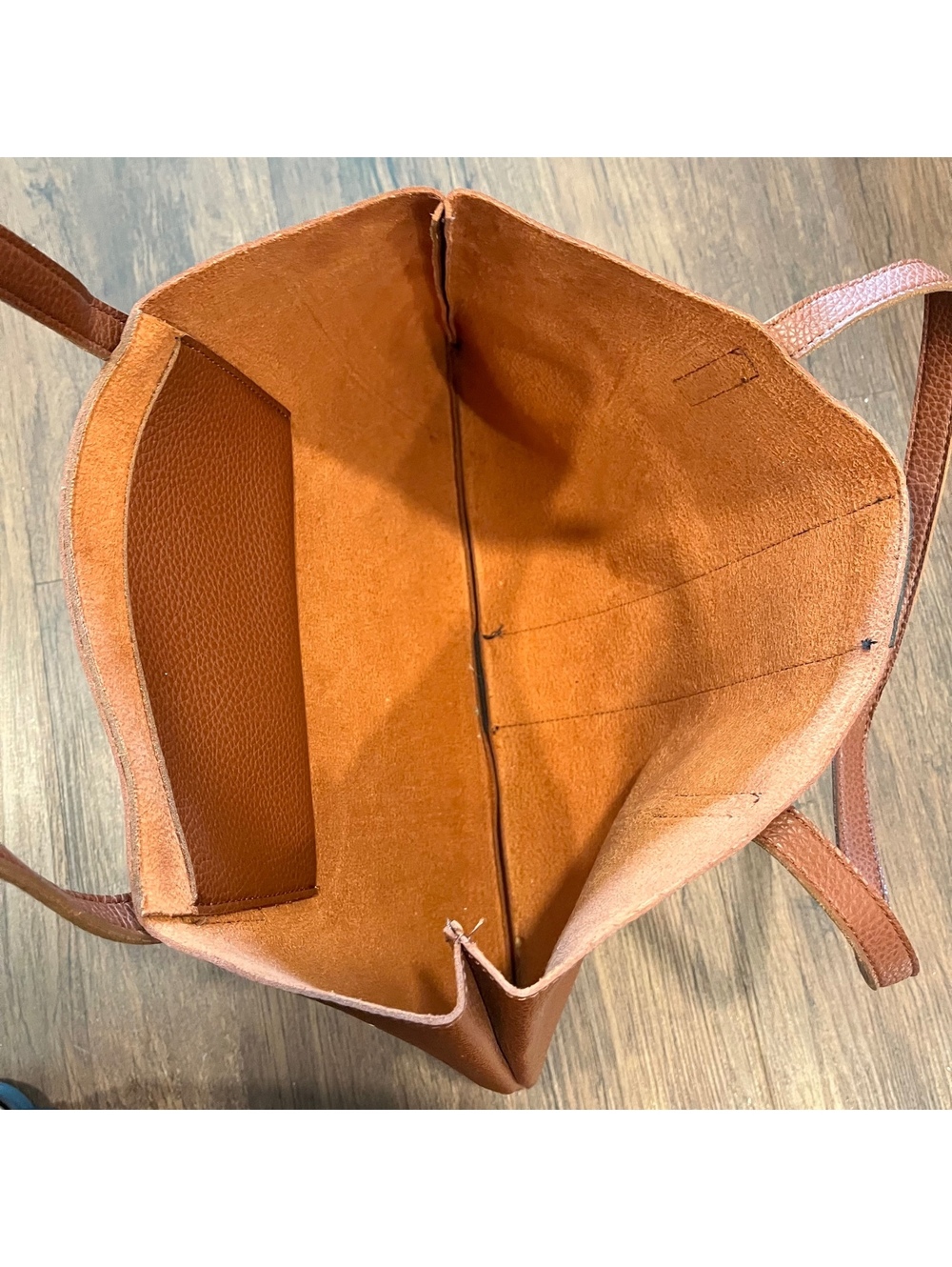 Vince Camuto brown tote bag - Picture 2 of 4
